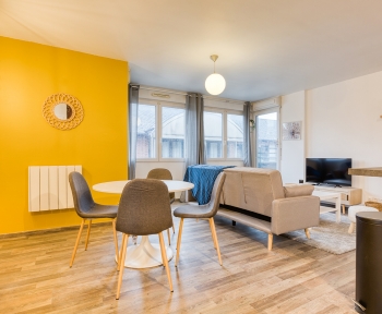 Location Studio  pièce Valenciennes (59300) - MAURICERUFFIN