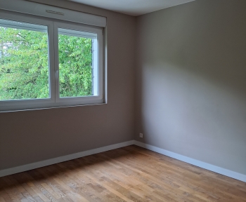 Location Maison 6 pièces Vire (14500)