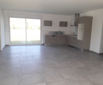 Location Maison neuve 4 pièces Fresnes (41700) - plain-pied norme RT 2012
